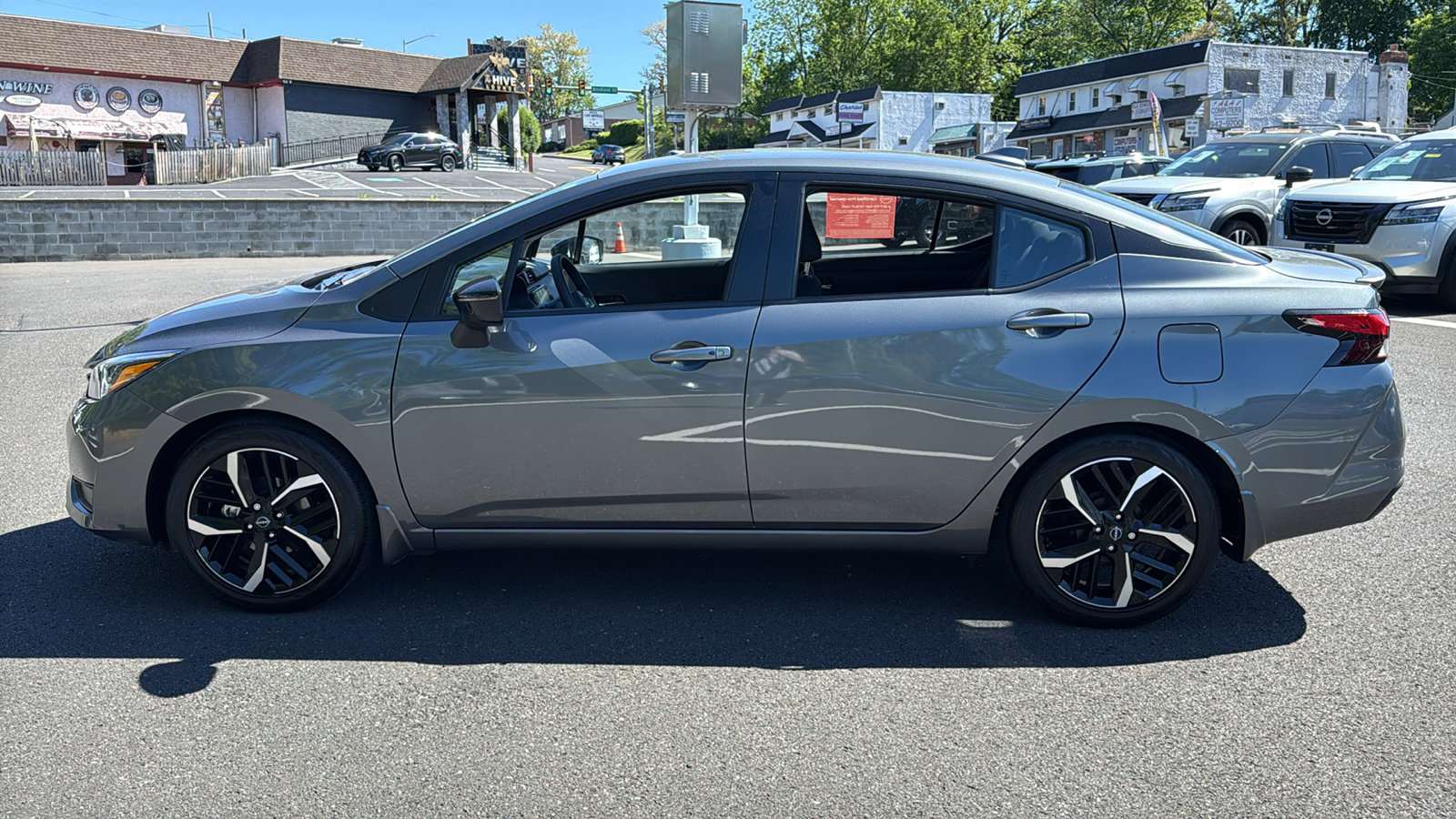 Certified 2025 Nissan Versa SR w/ Trunk Package FWD image 4