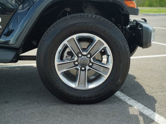 Used 2022 Jeep Wrangler Unlimited Sahara w/ Dual Top Group image 45