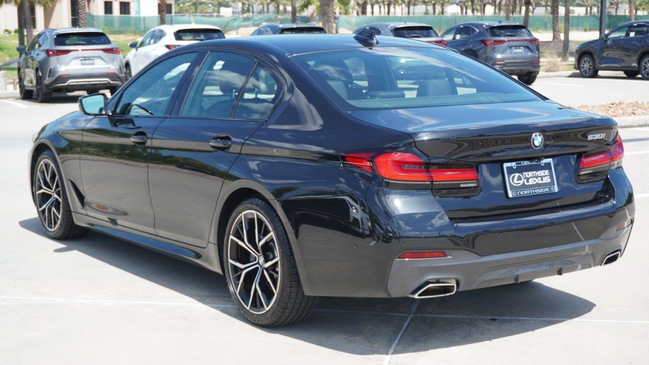 Used 2023 BMW 530i w/ M Sport Package RWD image 8