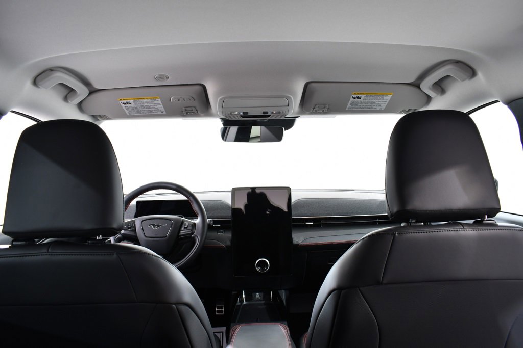 Used 2025 Ford Mustang Mach-E Premium w/ Sport Appearance Package image 17