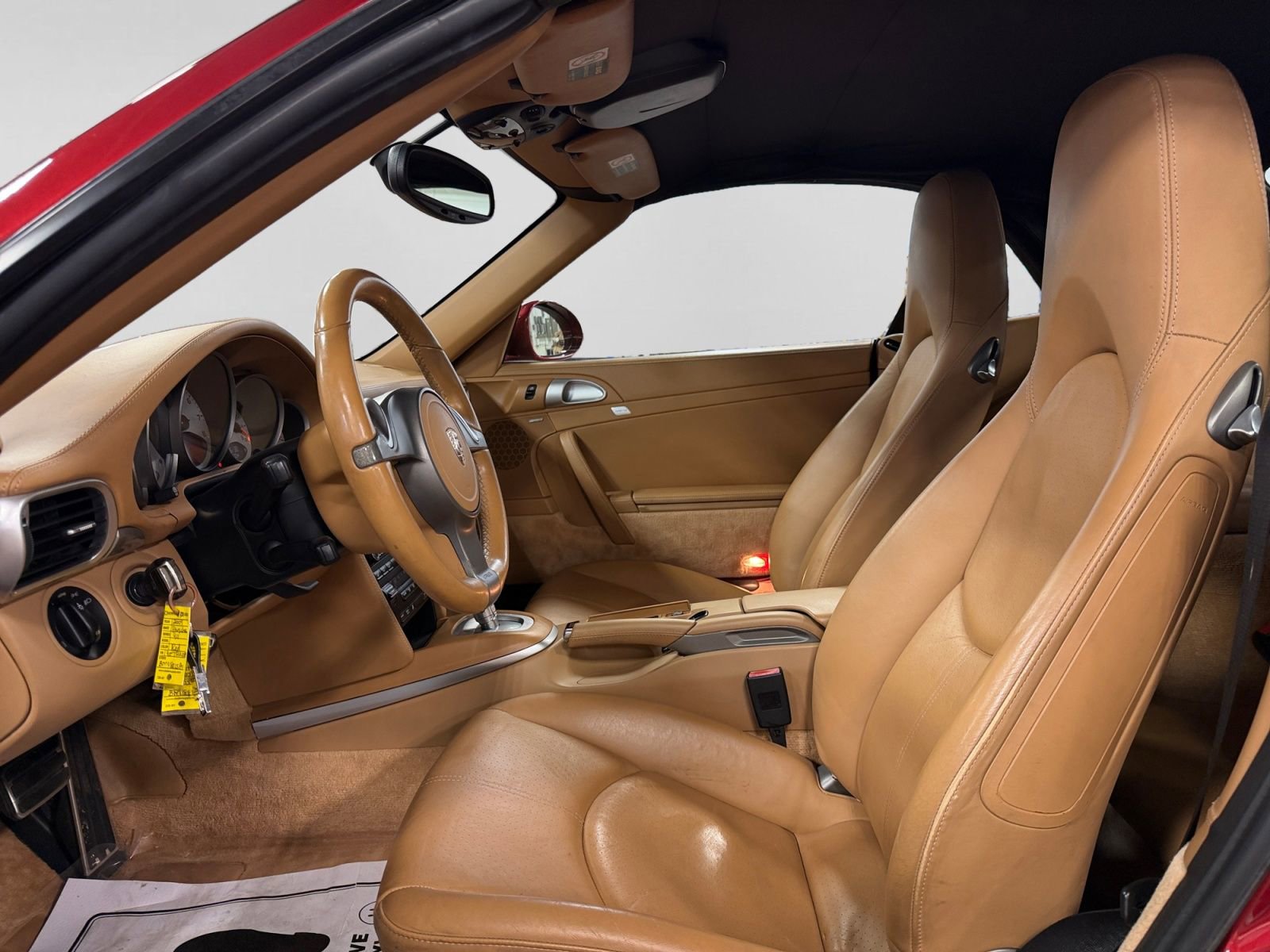 Used 2009 Porsche 911 Cabriolet image 15