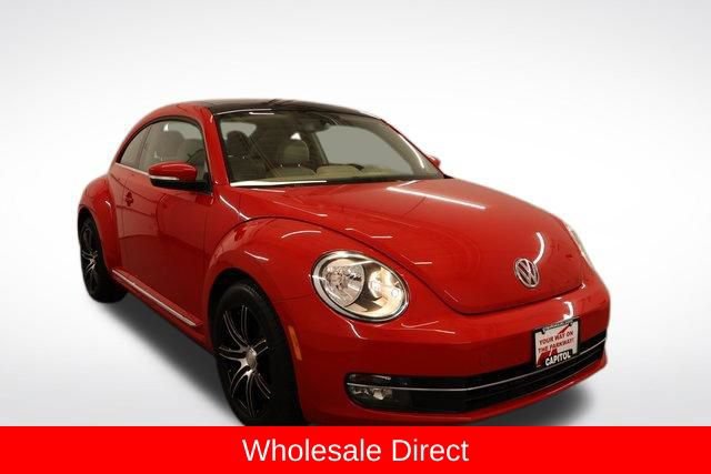 Used 2014 Volkswagen Beetle TDI FWD image 1