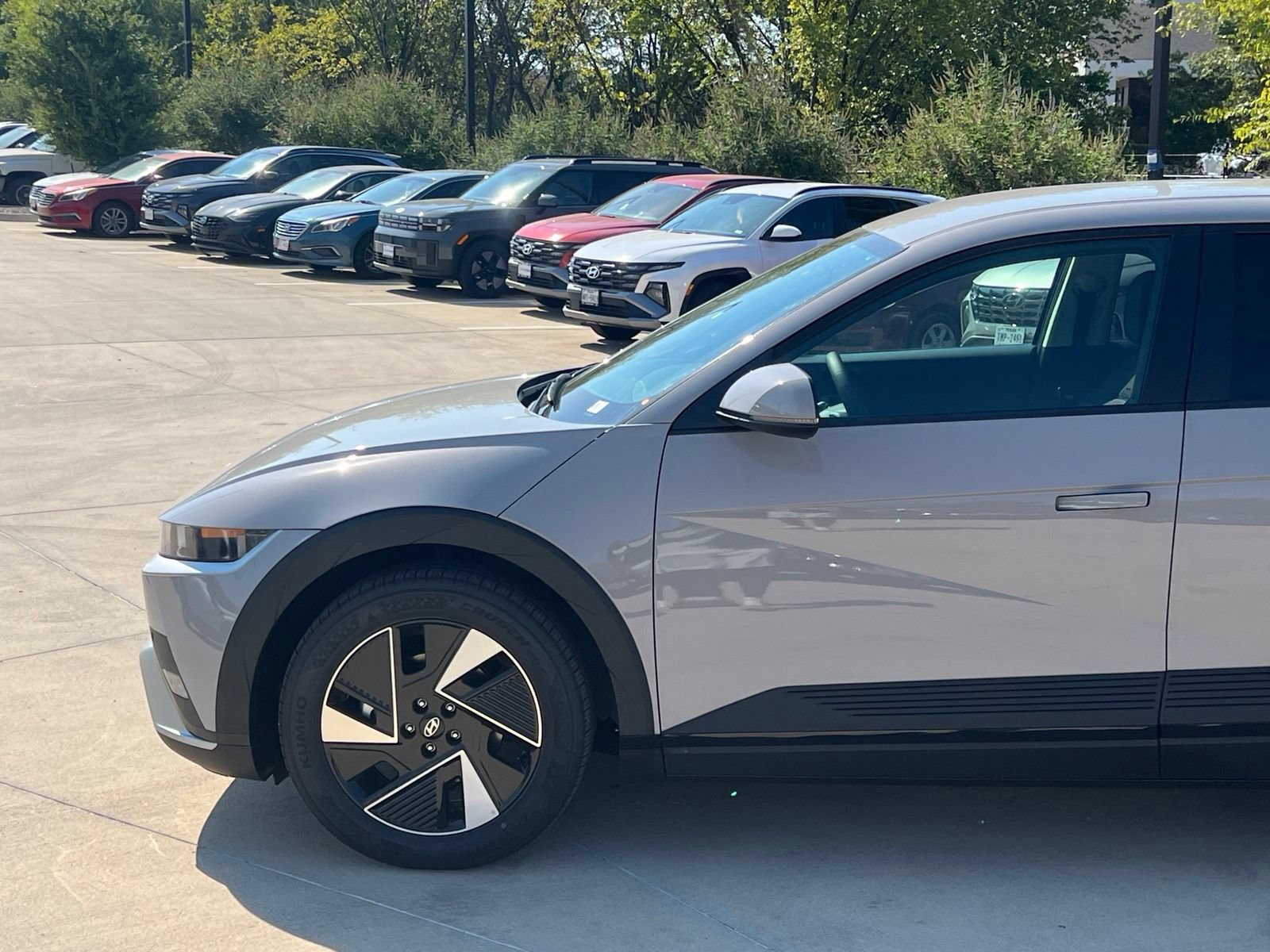 New 2027 Hyundai Ioniq 5 SE RWD image 7