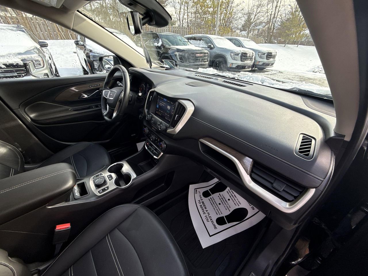 Used 2023 GMC Terrain Denali w/ Denali Premium Package image 35