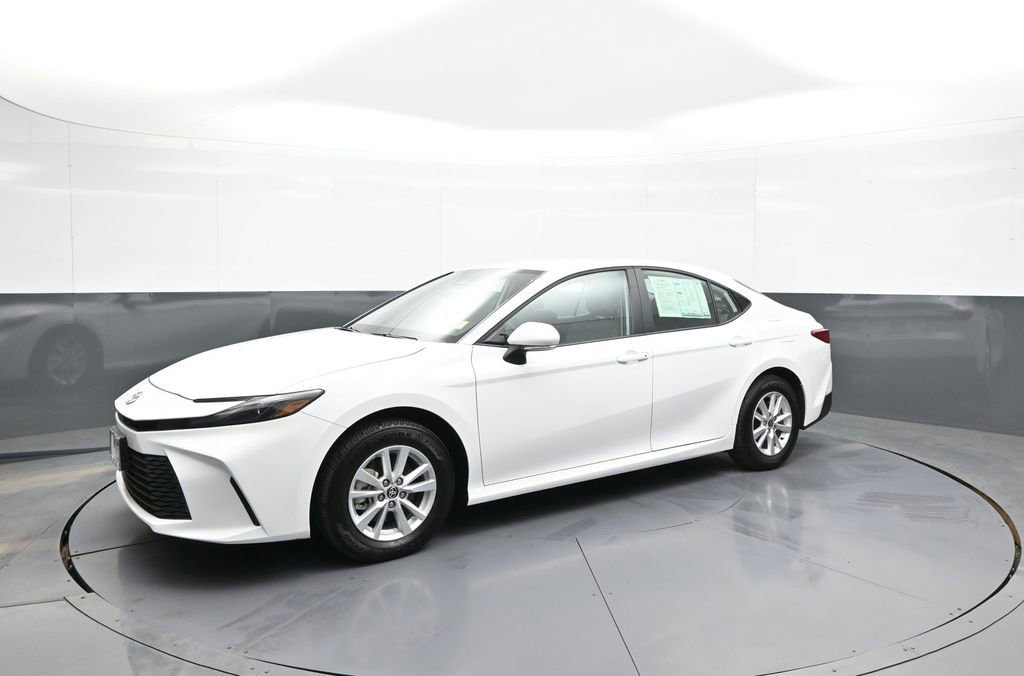 Certified 2025 Toyota Camry LE image 10