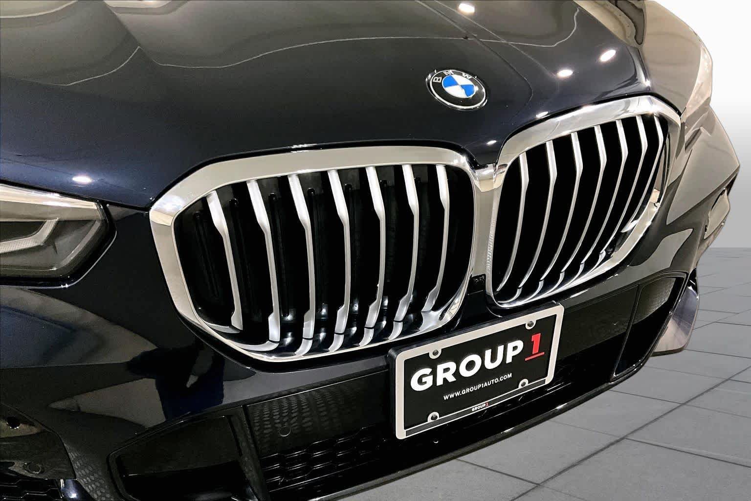 Used 2023 BMW X5 xDrive40i w/ M Sport Package AWD/4WD image 31
