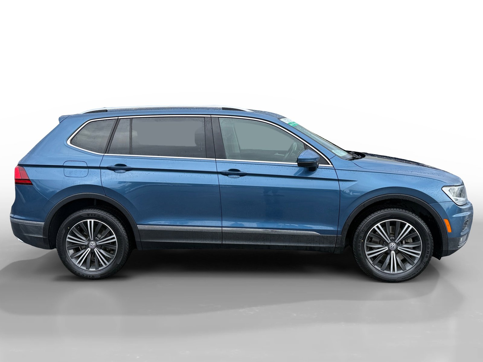 Used 2019 Volkswagen Tiguan SEL image 6
