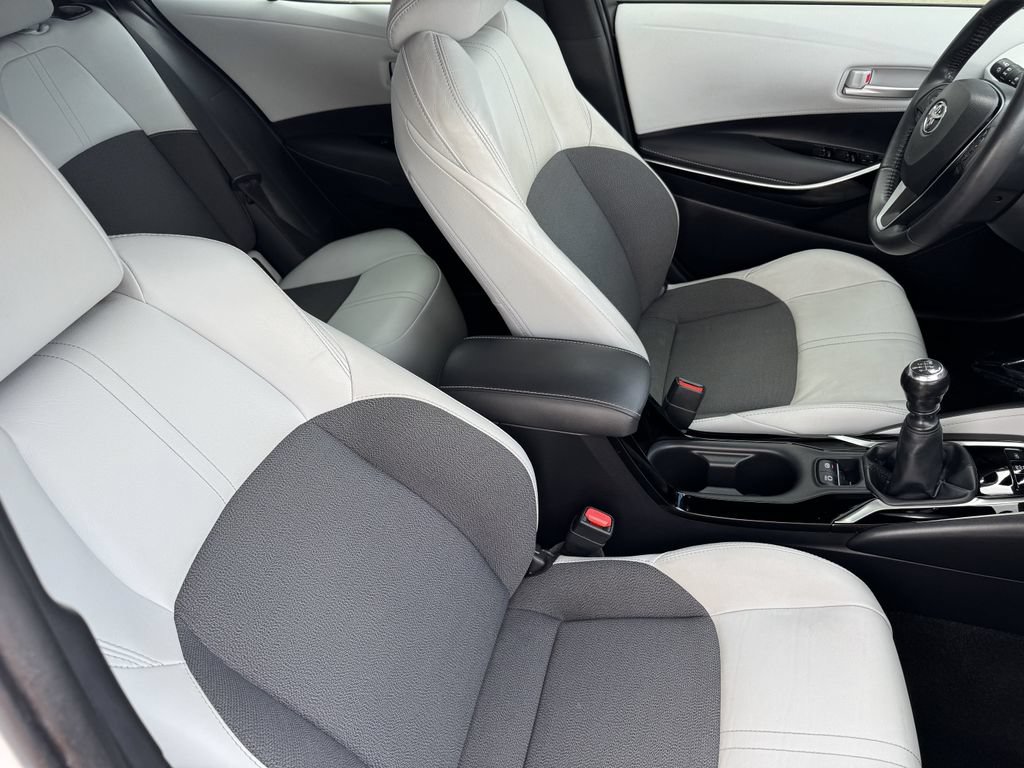 Used 2021 Toyota Corolla XSE FWD image 27
