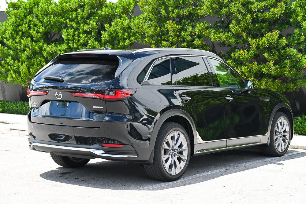 Used 2024 MAZDA CX-90 3.3 Turbo w/ Premium Package AWD/4WD image 4