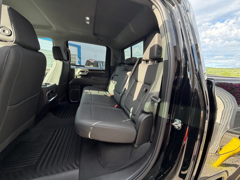 New 2026 Chevrolet Silverado 2500 LTZ w/ LTZ Plus Package AWD/4WD image 11