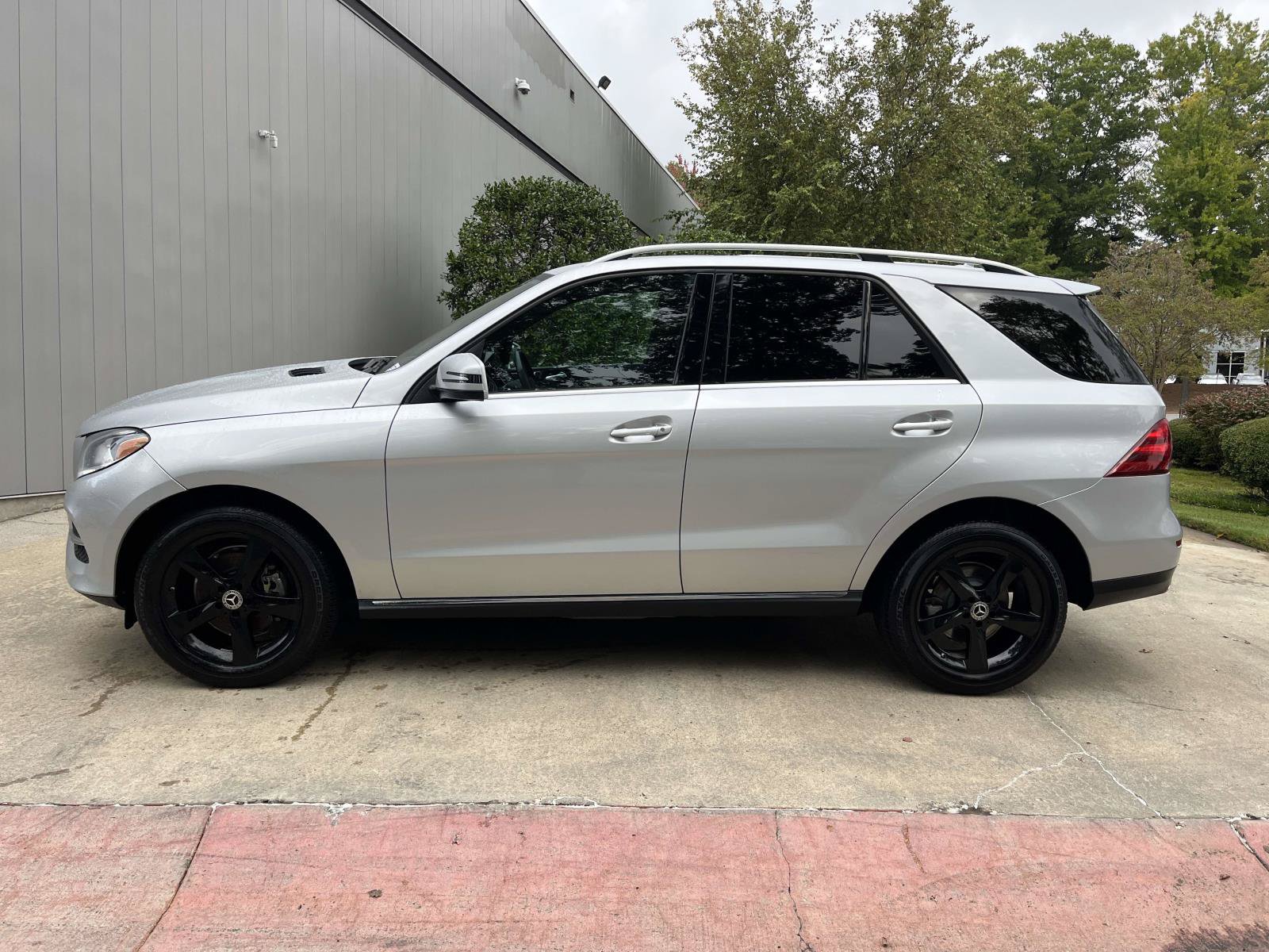 Used 2018 Mercedes-Benz GLE 350 4MATIC image 14