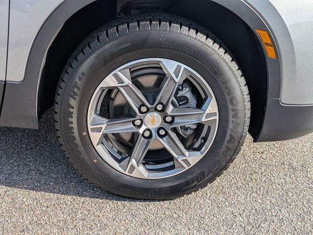 Used 2025 Chevrolet Blazer LT FWD image 13