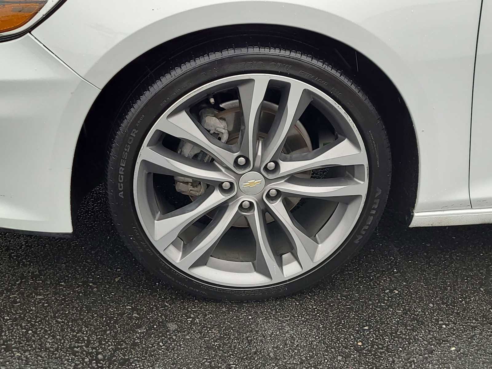 Used 2022 Chevrolet Malibu LT image 16