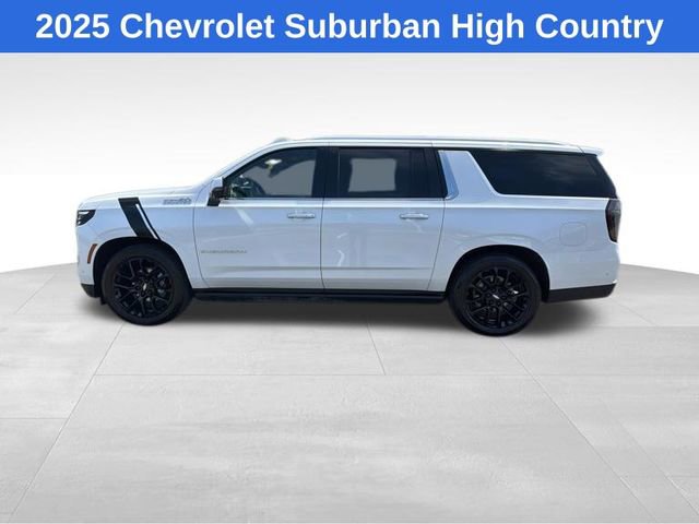 Used 2025 Chevrolet Suburban High Country AWD/4WD image 2