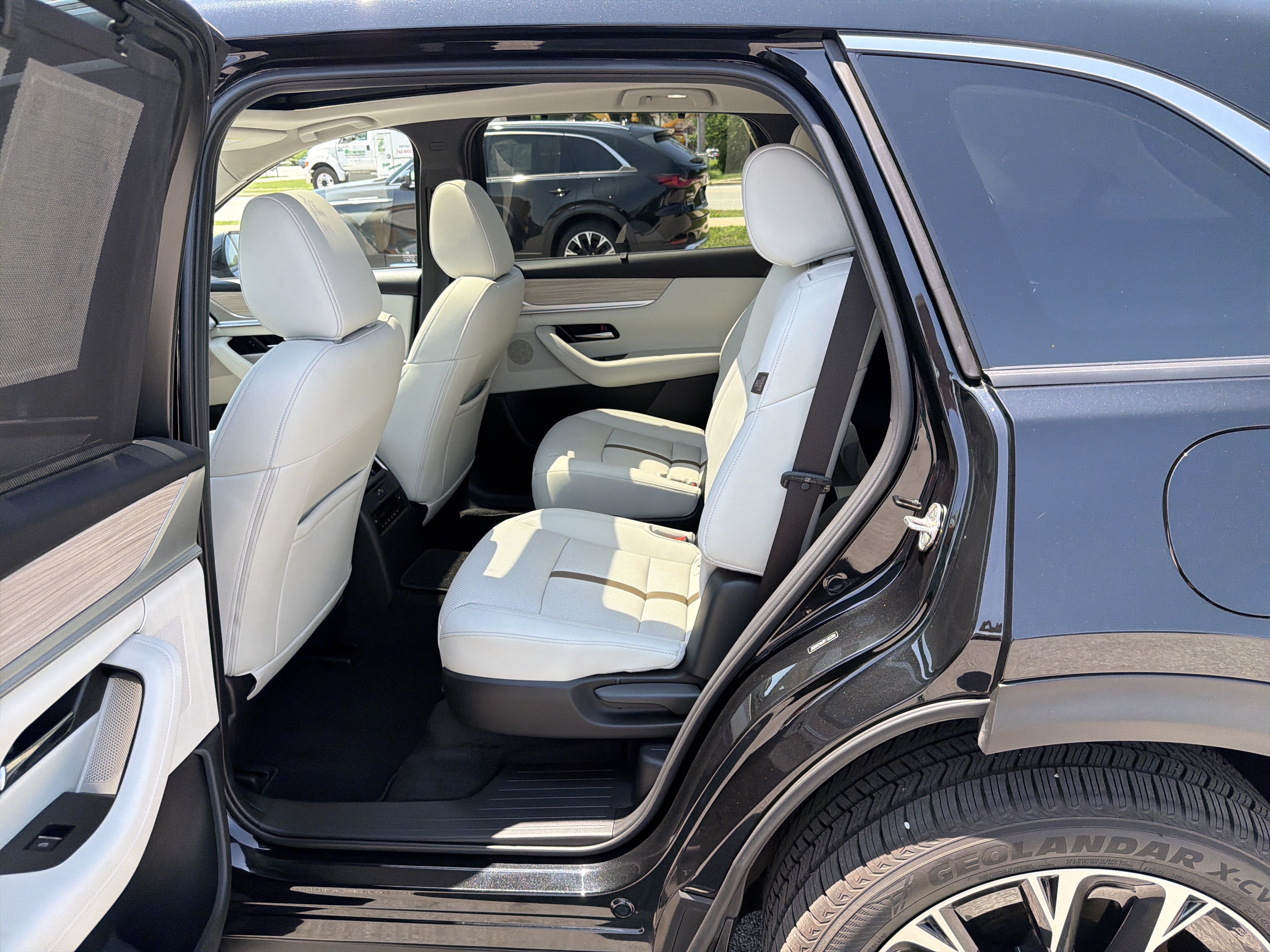 Certified 2024 MAZDA CX-90 Plug-In Hybrid w/ Premium Plus AWD/4WD image 54