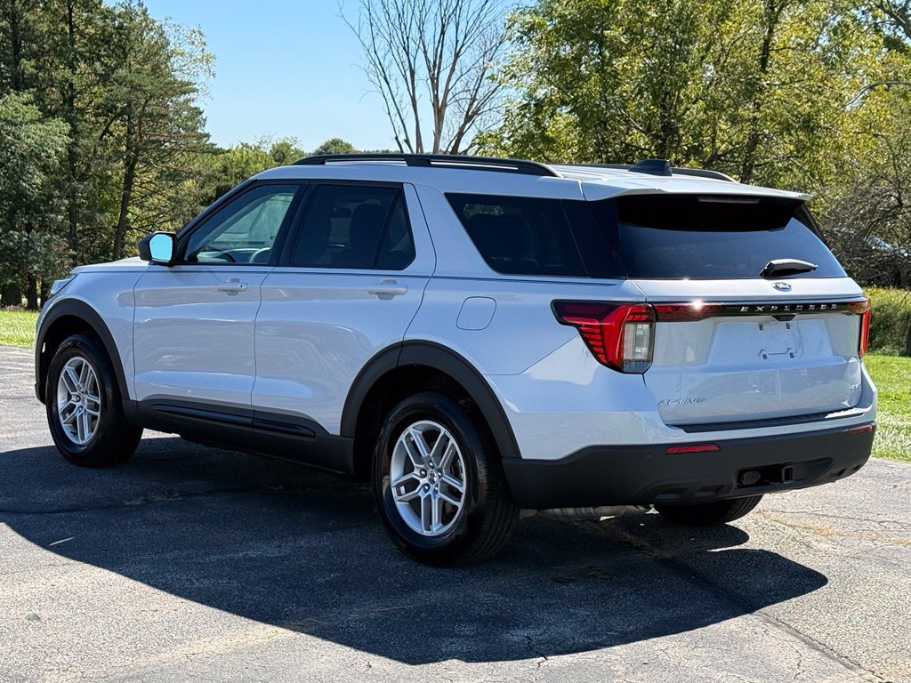 New 2026 Ford Explorer Active AWD/4WD image 34