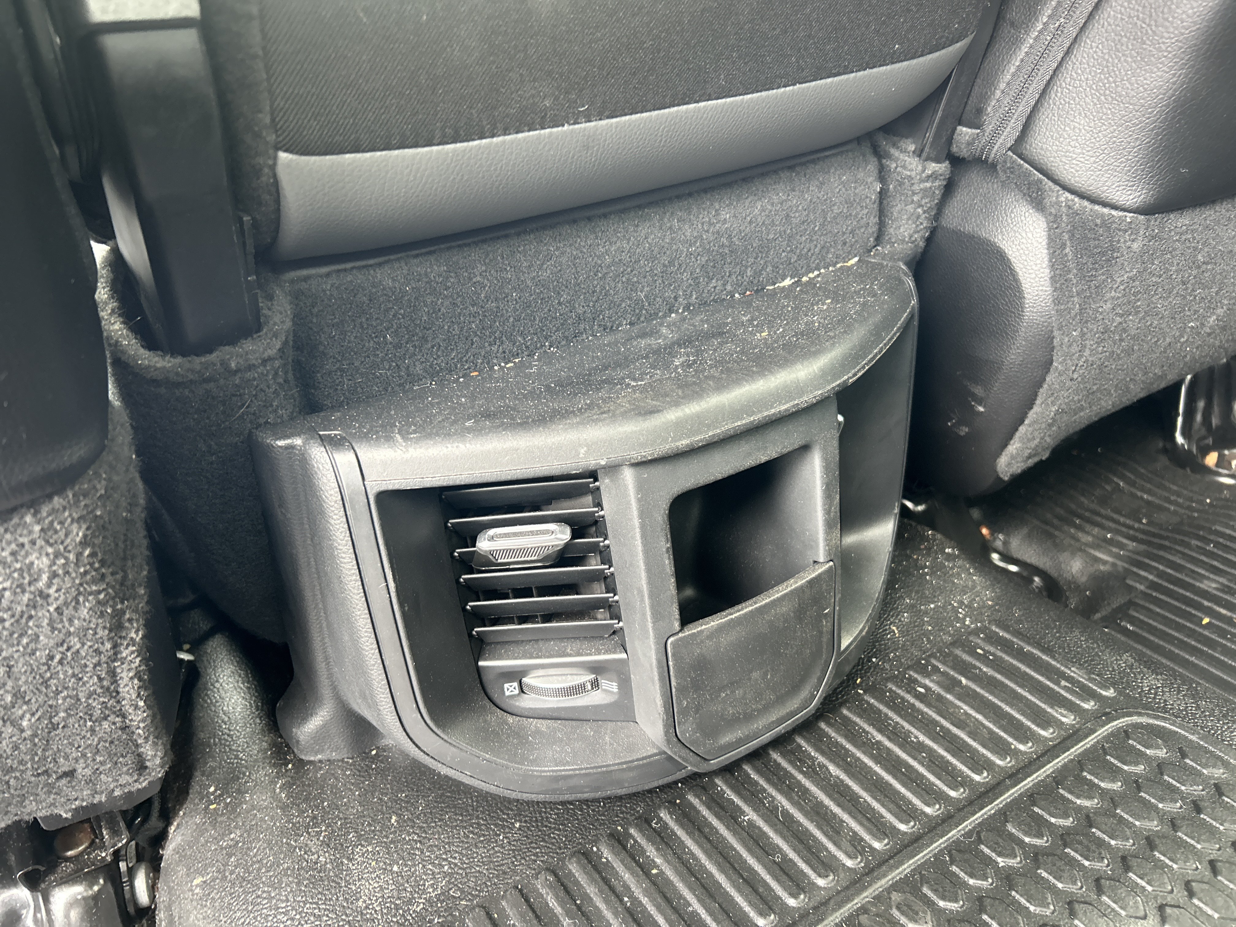 Used 2022 RAM 4500 Tradesman RWD image 30