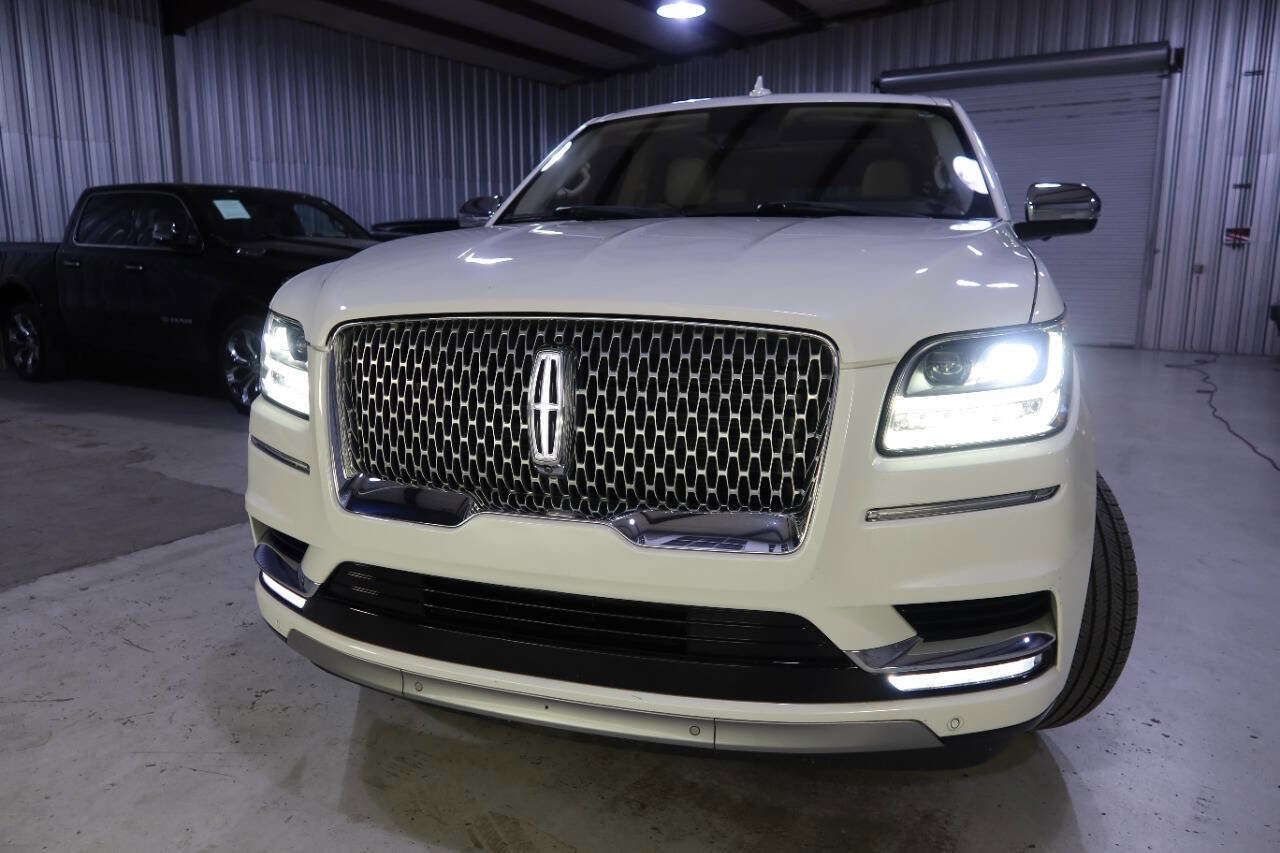 Used 2020 Lincoln Navigator Black Label w/ Cargo Convenience Package image 50