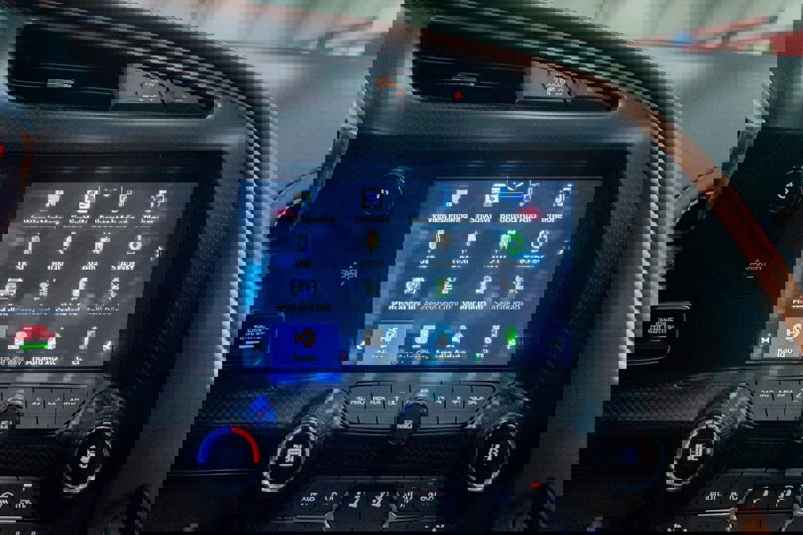 Used 2015 Chevrolet Corvette Z06 w/ 3LZ Preferred Equipment Group image 47