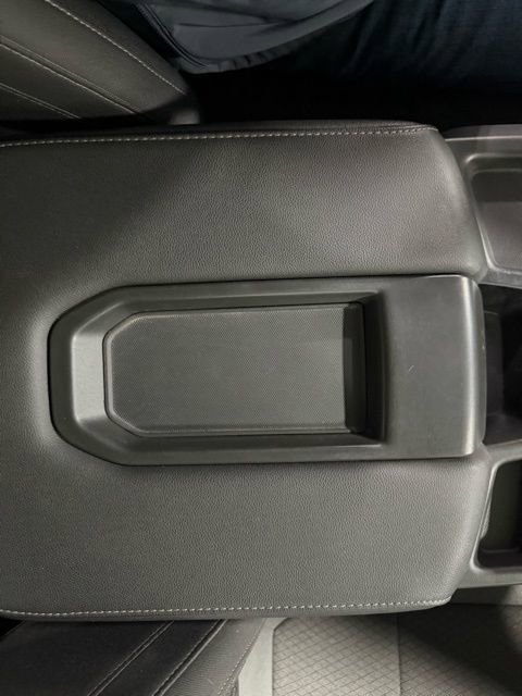 Used 2022 GMC Sierra 1500 SLE image 27