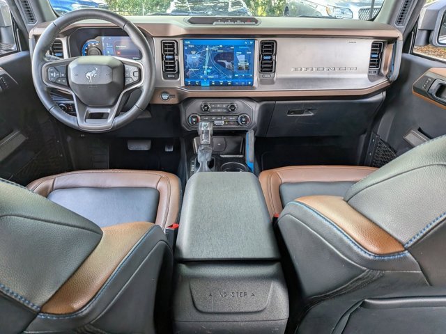 Used 2023 Ford Bronco Outer Banks image 17
