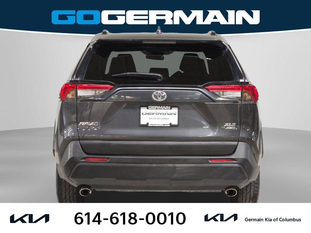 Used 2023 Toyota RAV4 XLE w/ Convenience Package image 10