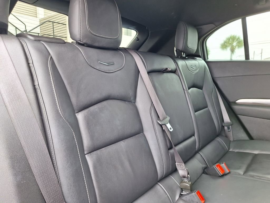 Certified 2024 Cadillac XT4 Premium Luxury image 29