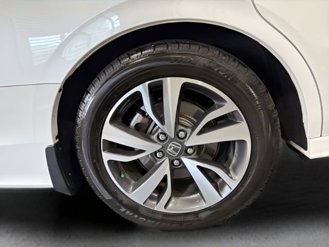 Used 2023 Honda Odyssey Touring image 38