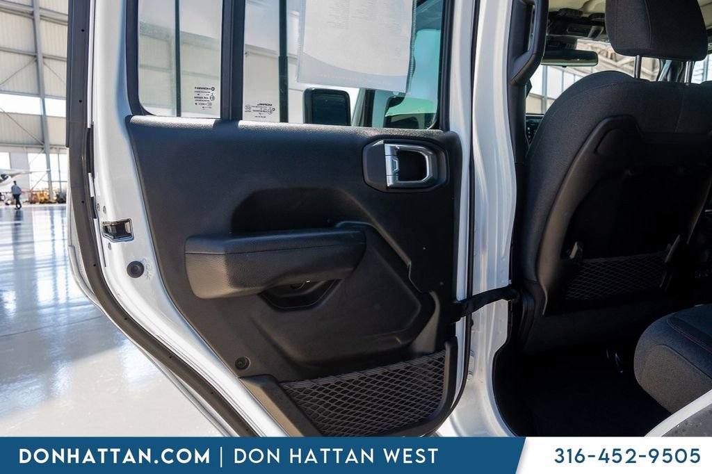 Used 2024 Jeep Wrangler Unlimited Rubicon image 20