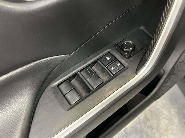 Certified 2024 Toyota RAV4 LE AWD/4WD image 17