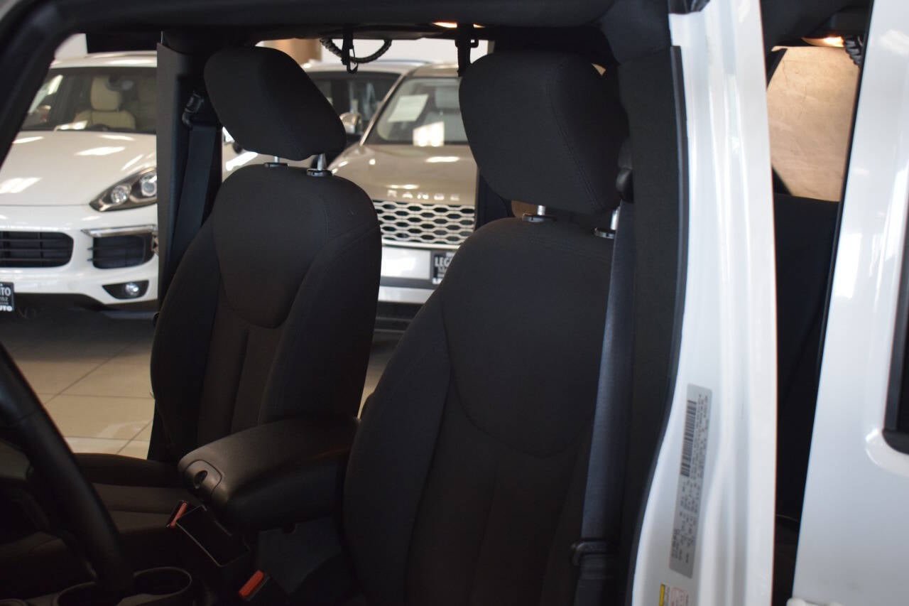 Used 2015 Jeep Wrangler Unlimited Sport w/ Quick Order Package 24S image 43