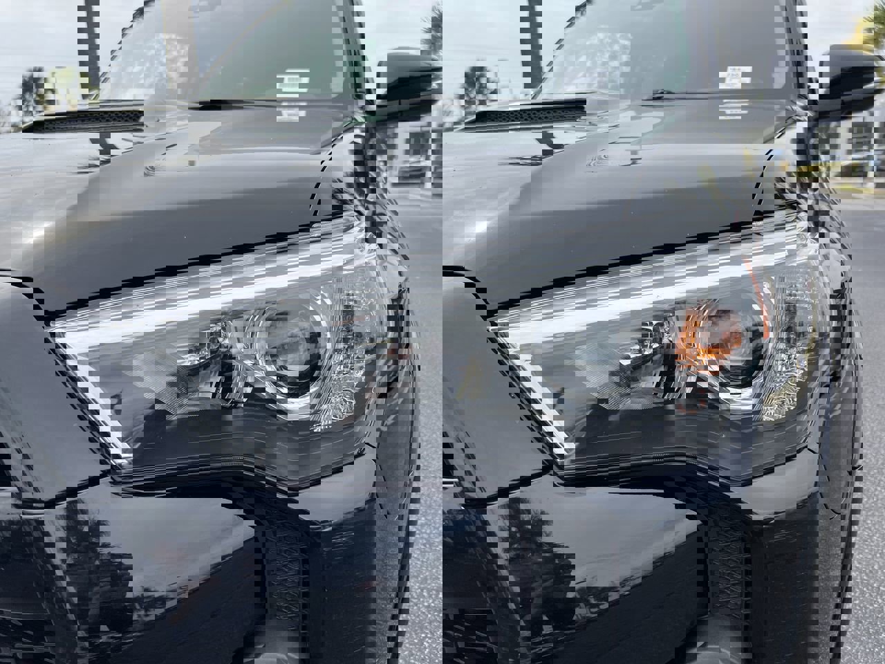 Used 2024 Toyota 4Runner TRD Off-Road Premium image 6