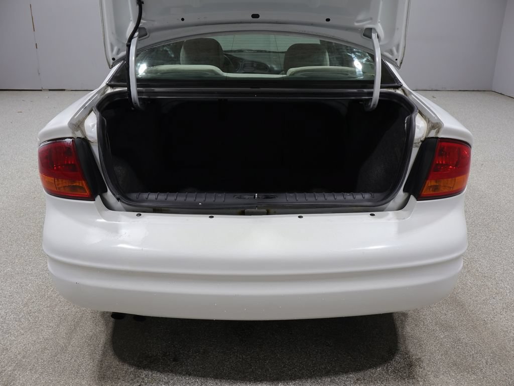 Used 2003 Oldsmobile Alero GL FWD image 19