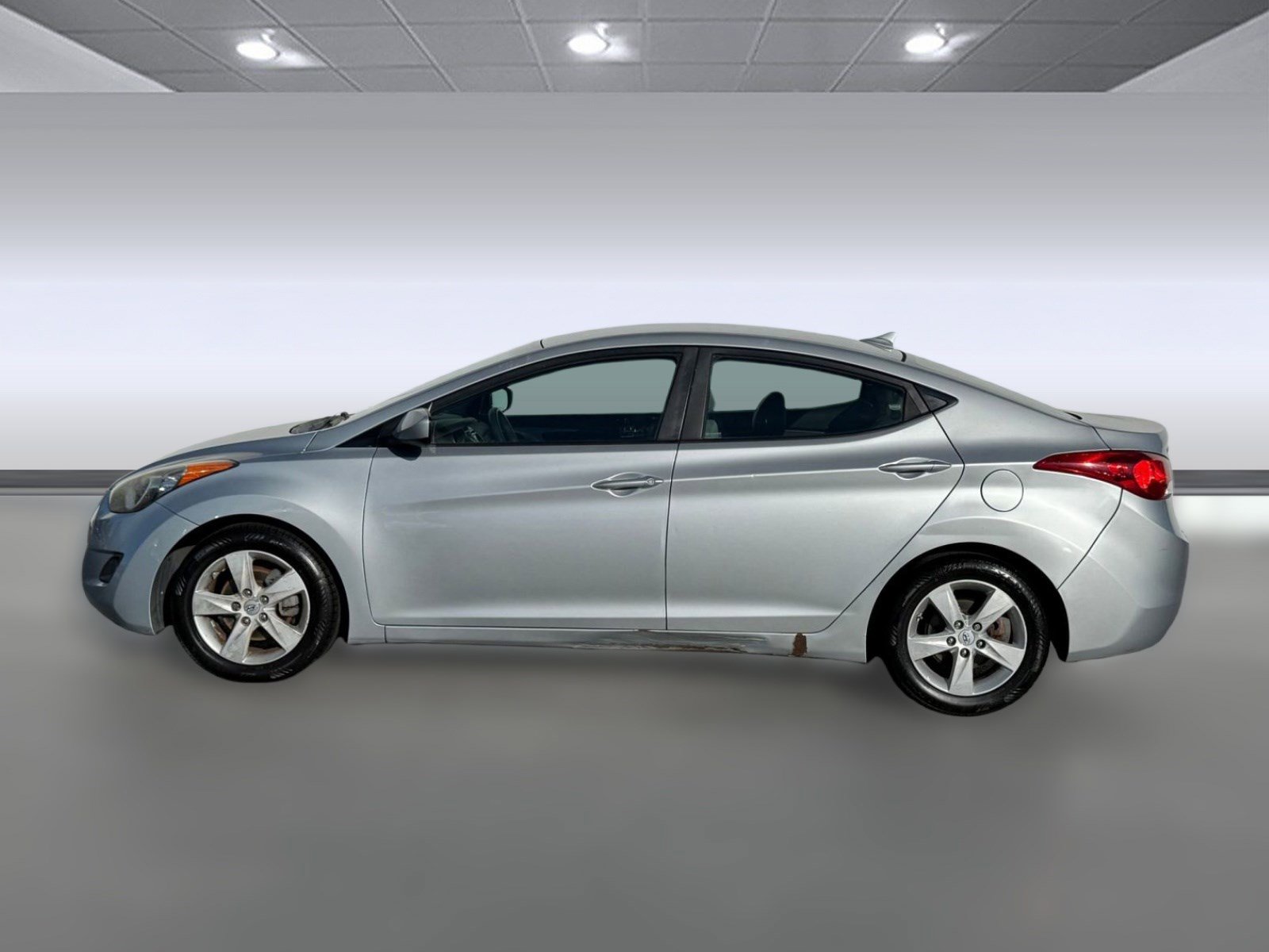 Used 2011 Hyundai Elantra GLS w/ Preferred Equipment Pkg 3 image 2