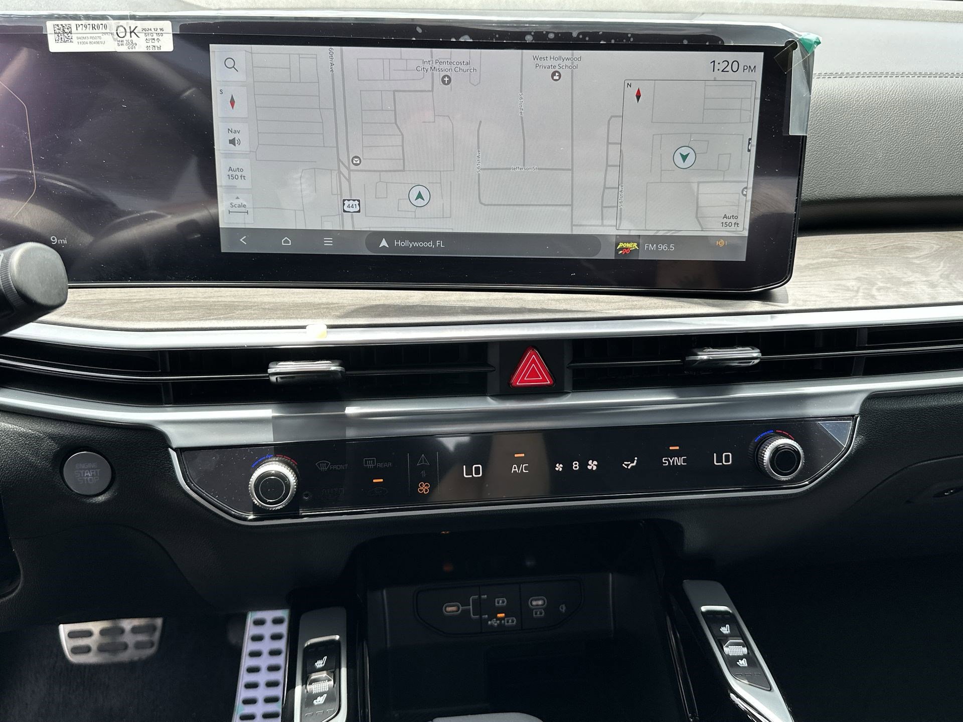 New 2025 Kia Sorento SX image 24