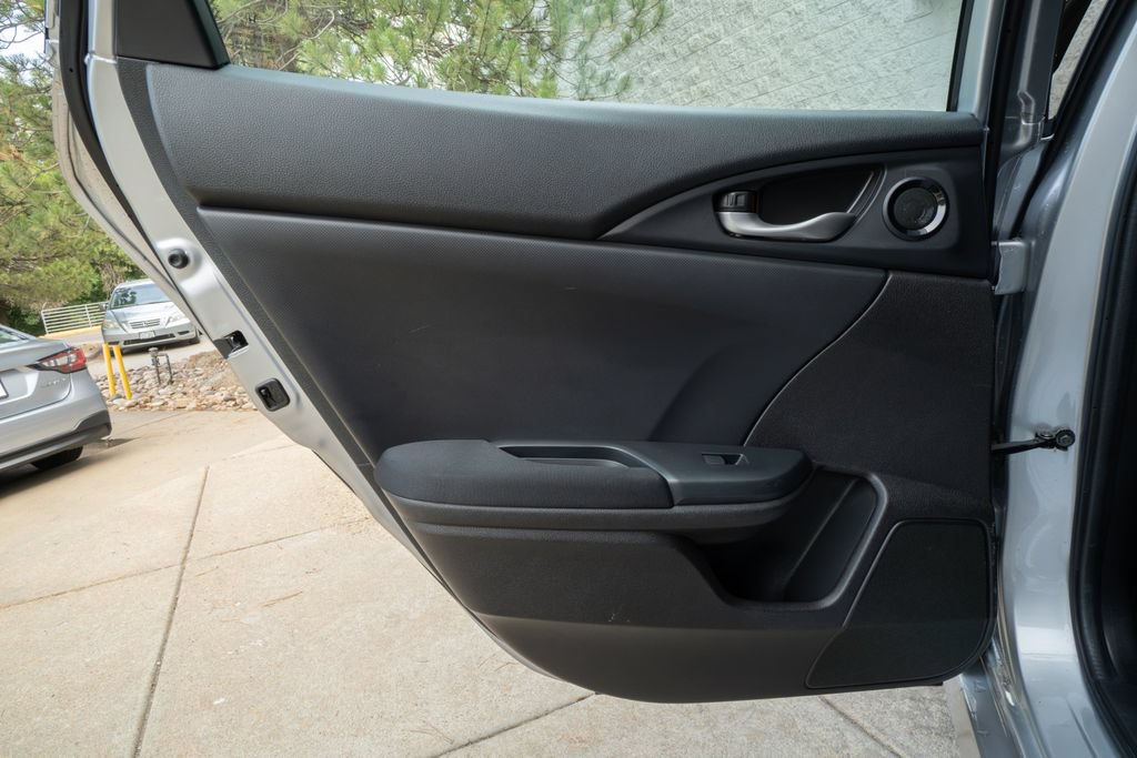 Used 2019 Honda Civic EX image 15