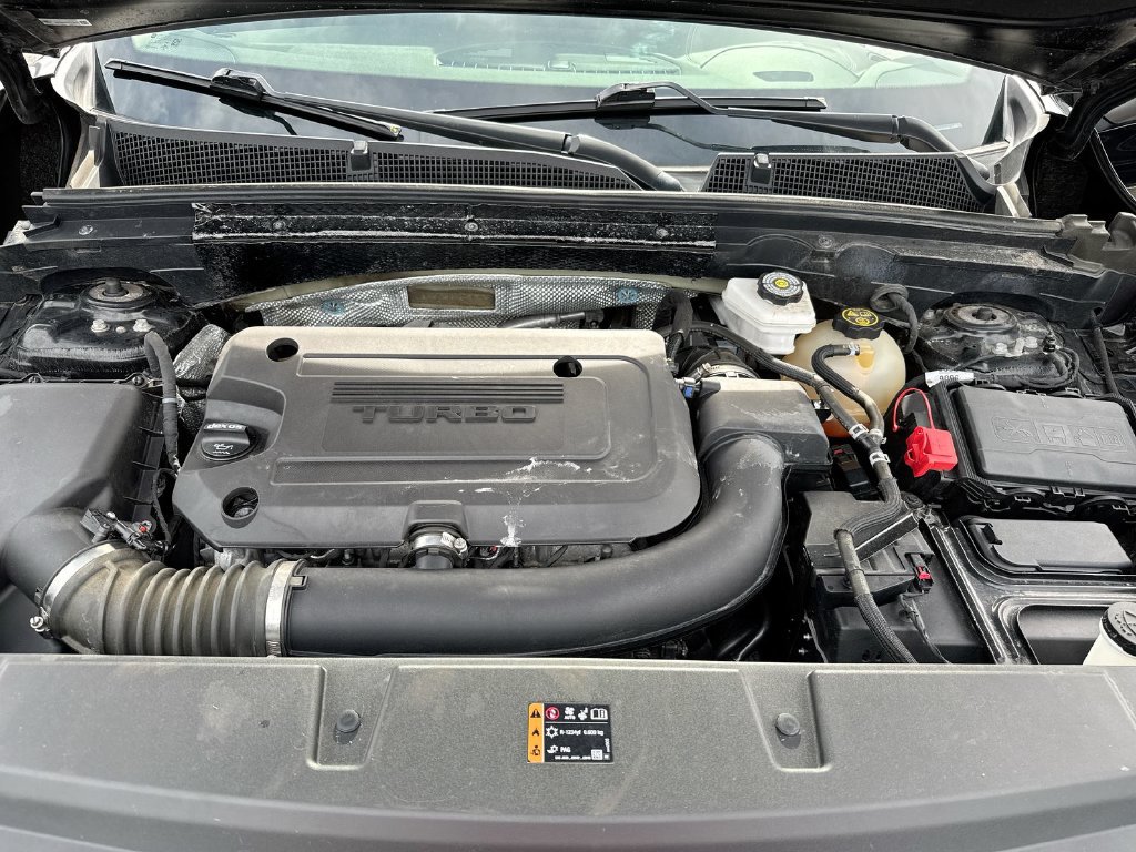 Used 2022 Buick Envision Essence w/ Sport Touring Package FWD image 24
