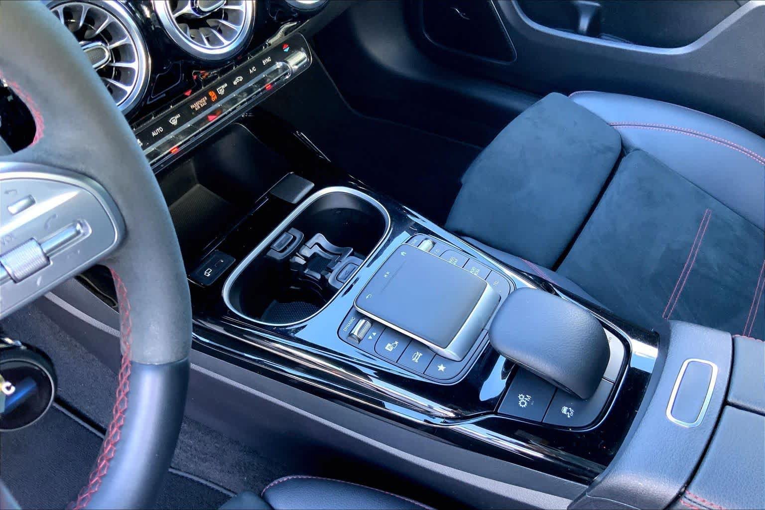 Used 2023 Mercedes-Benz CLA 35 AMG 4MATIC image 17