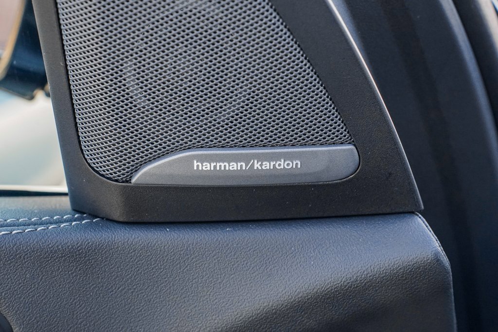 Used 2023 BMW X7 M60i image 10