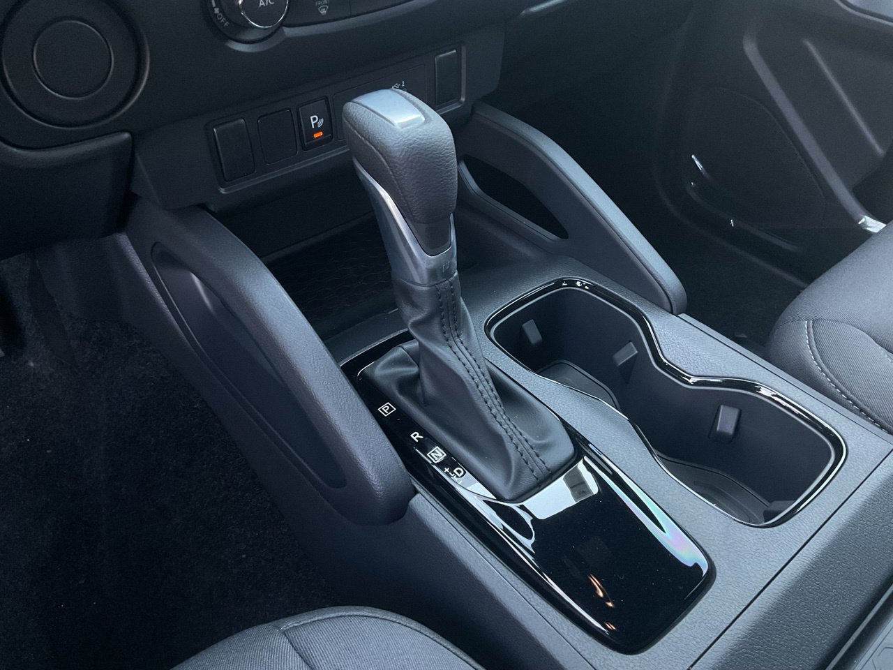 New 2027 Nissan Frontier SV RWD image 23