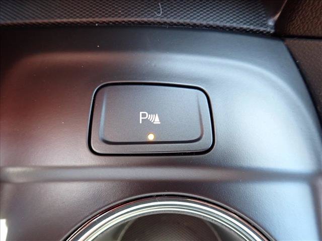 Used 2024 Chevrolet Equinox RS FWD image 18