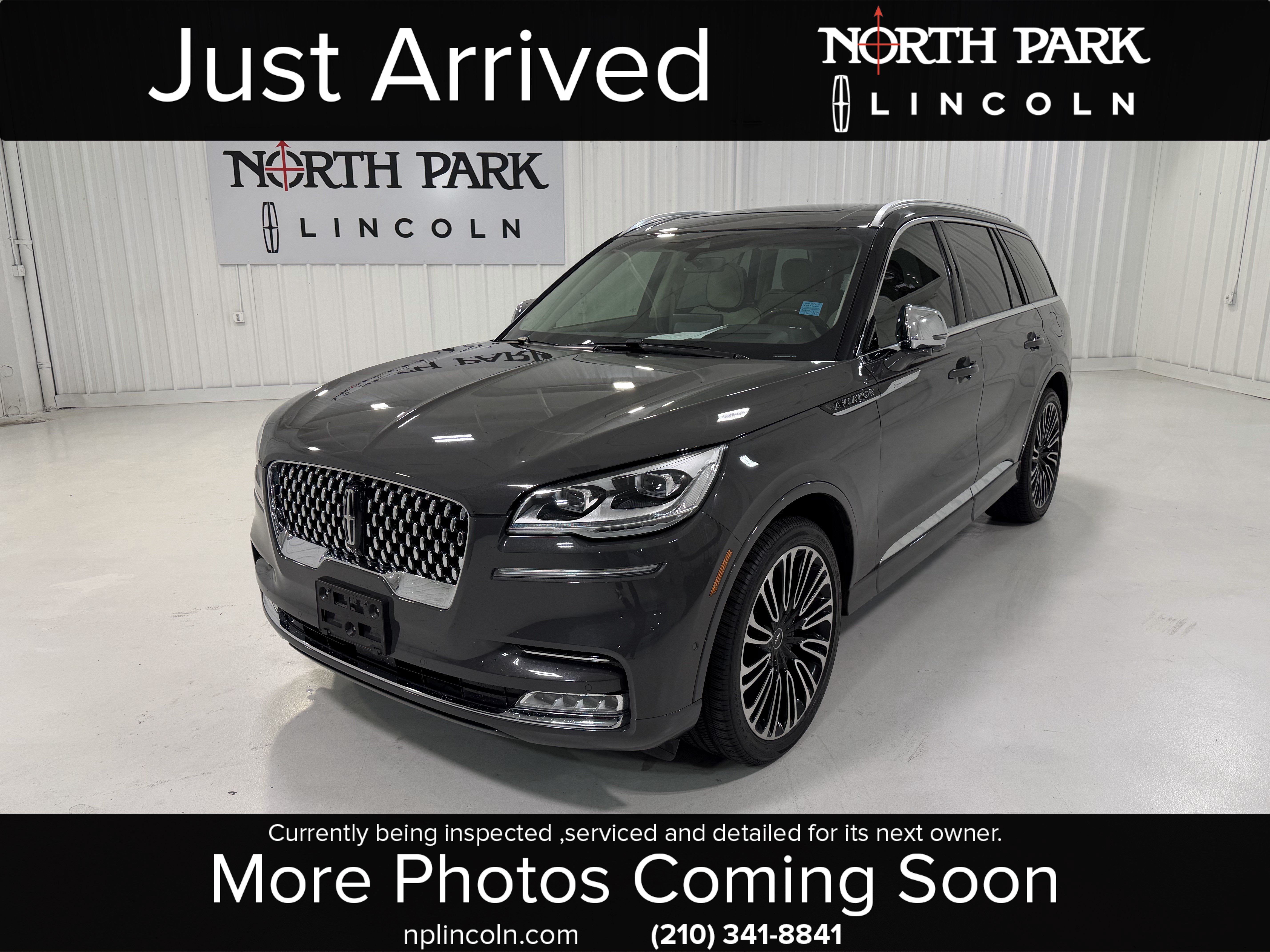 Used 2022 Lincoln Aviator Black Label AWD/4WD image 1