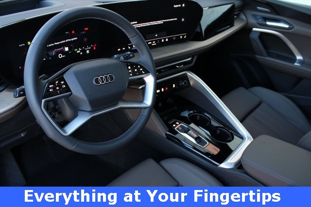 New 2025 Audi Q5 Premium Plus image 2