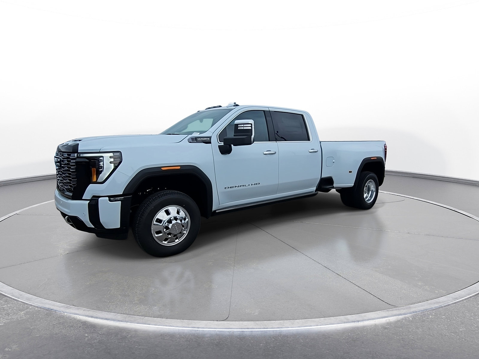 New 2026 GMC Sierra 3500 Denali Ultimate AWD/4WD image 4