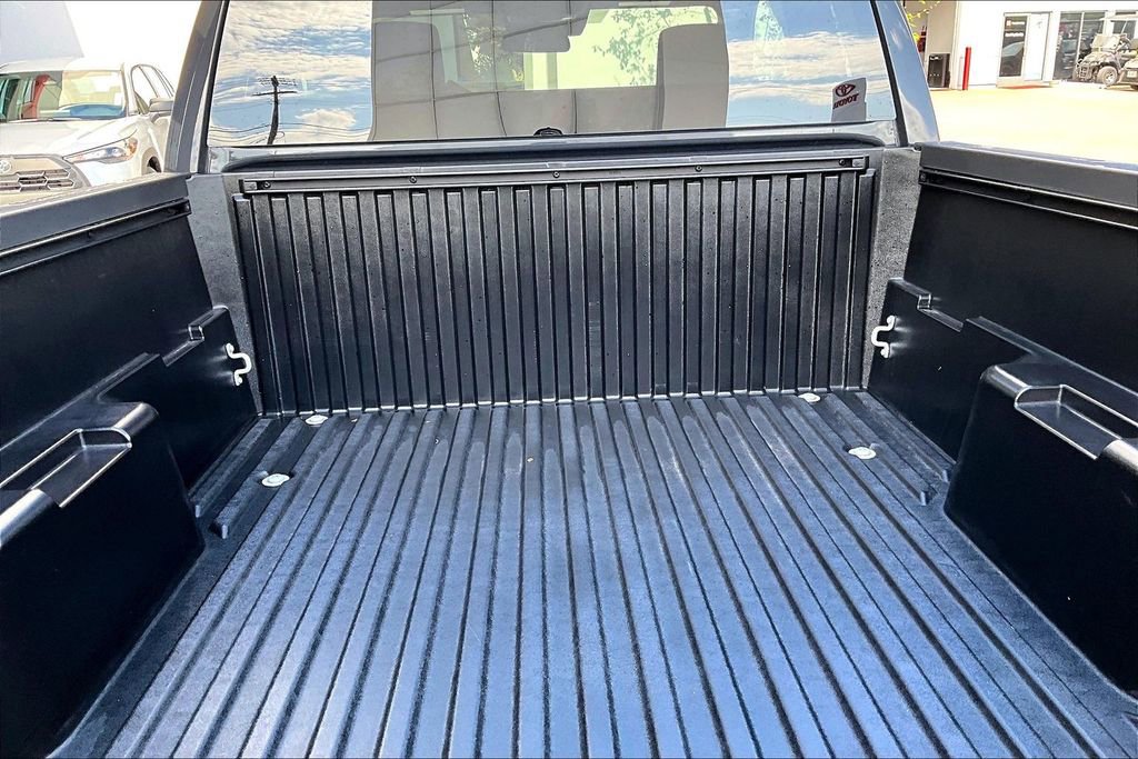 Certified 2025 Toyota Tacoma SR AWD/4WD image 25