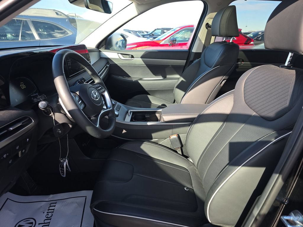 Used 2025 Hyundai Palisade XRT AWD/4WD image 2
