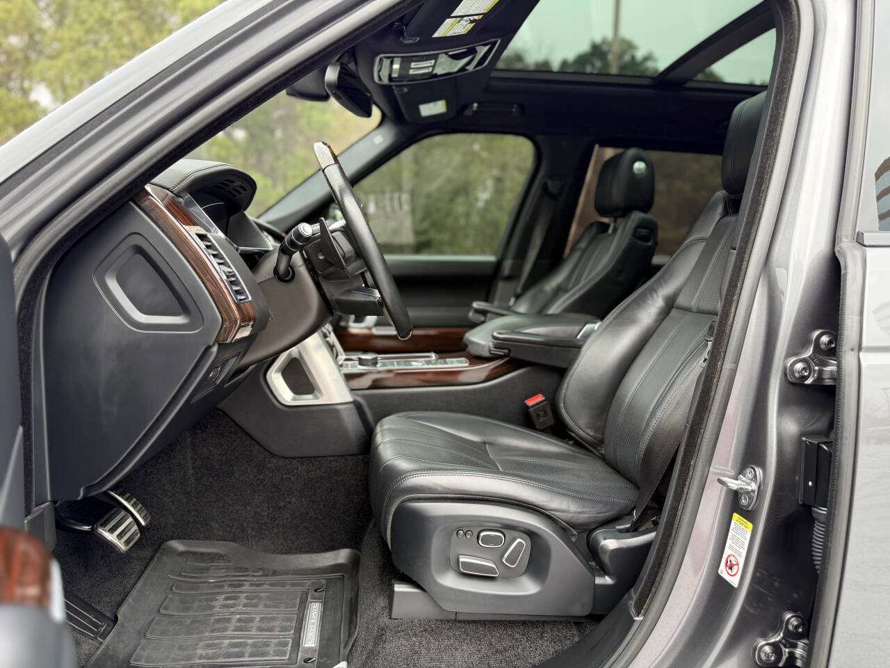 Used 2015 Land Rover Range Rover Long Wheelbase Supercharged image 17