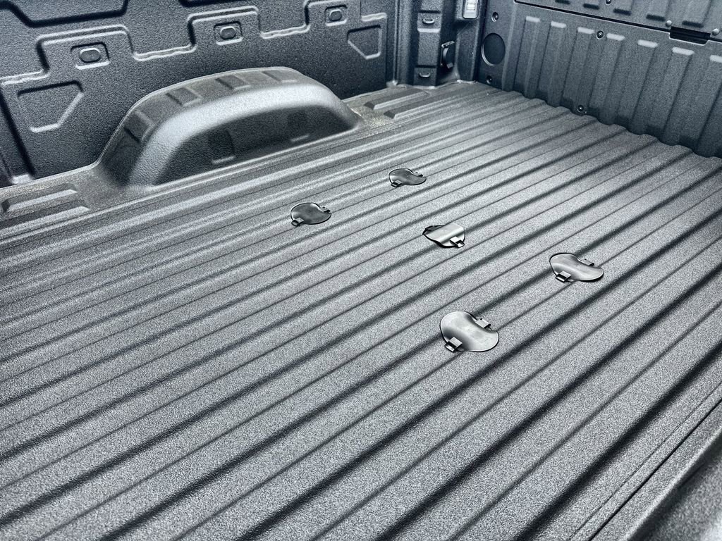 New 2026 GMC Sierra 2500 AT4 image 18