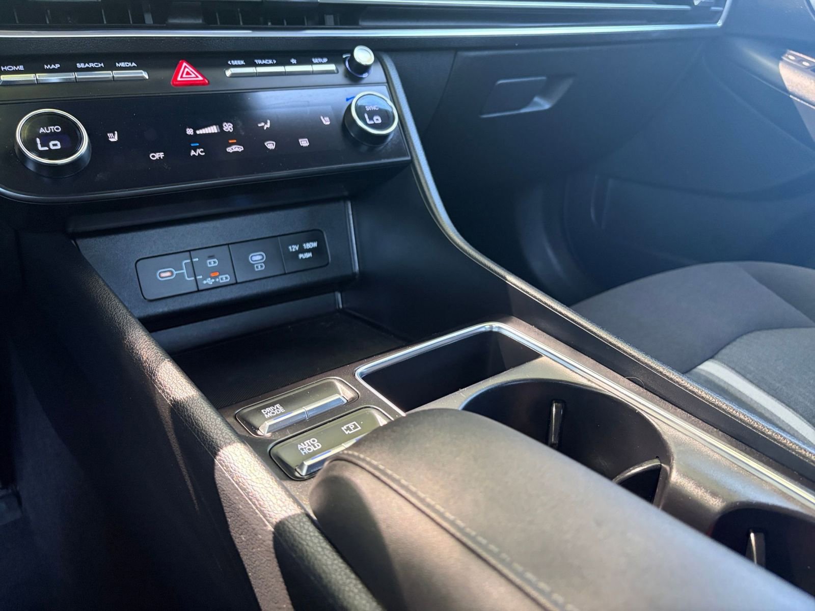 Used 2025 Hyundai Sonata SEL FWD image 41