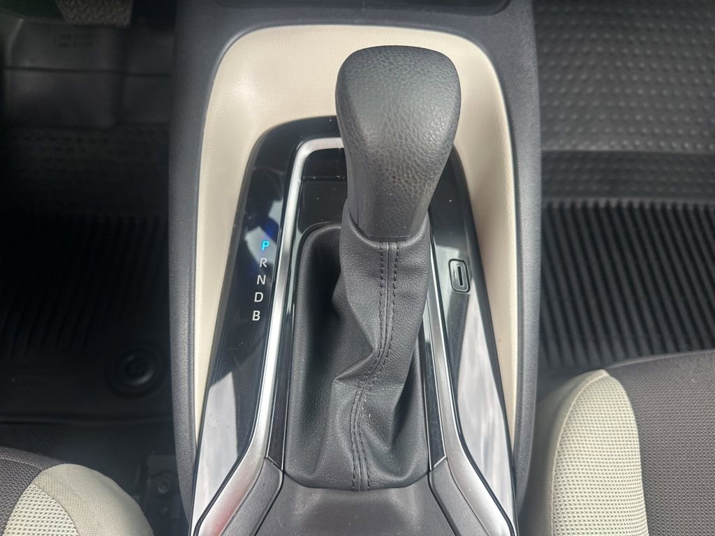 Certified 2025 Toyota Corolla LE image 20